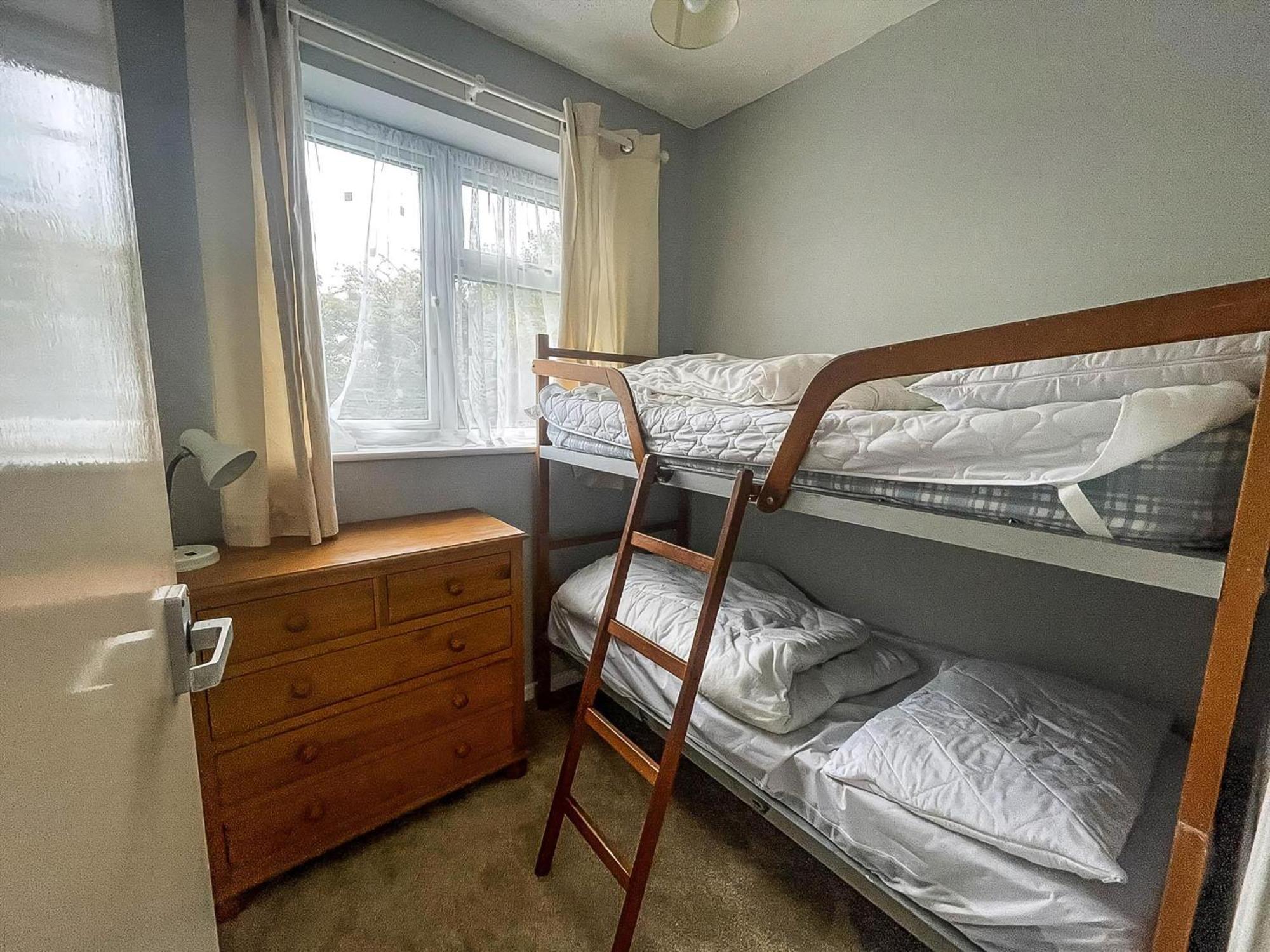 Chalet 6 Berth Chalet Nearby In Norfolk Ref 18168b