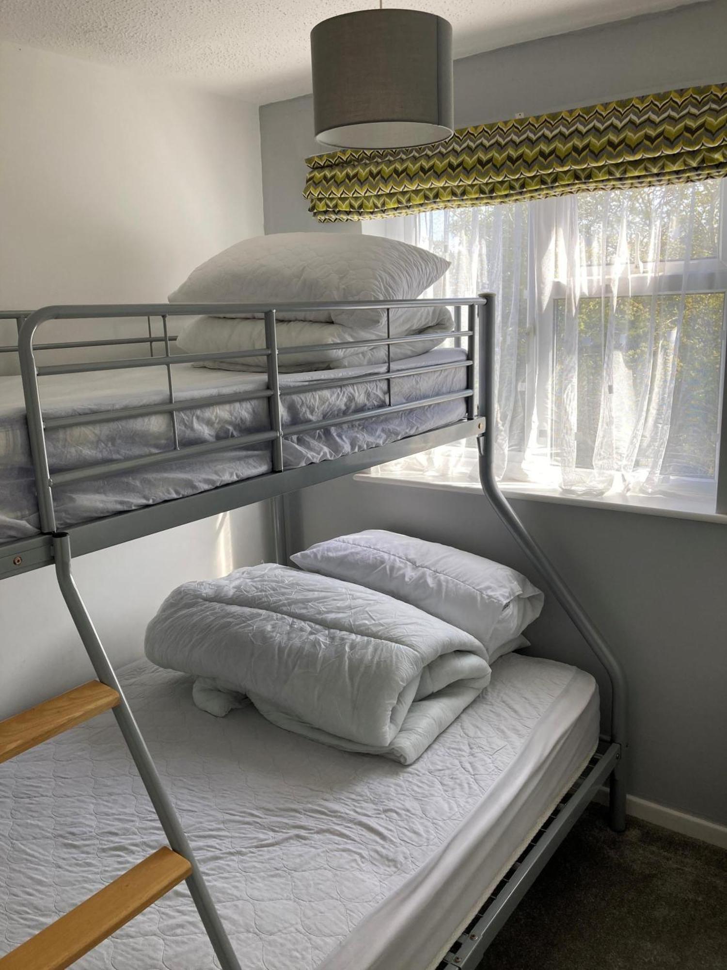 6 Berth Chalet Nearby In Norfolk Ref 18168b Chalet *