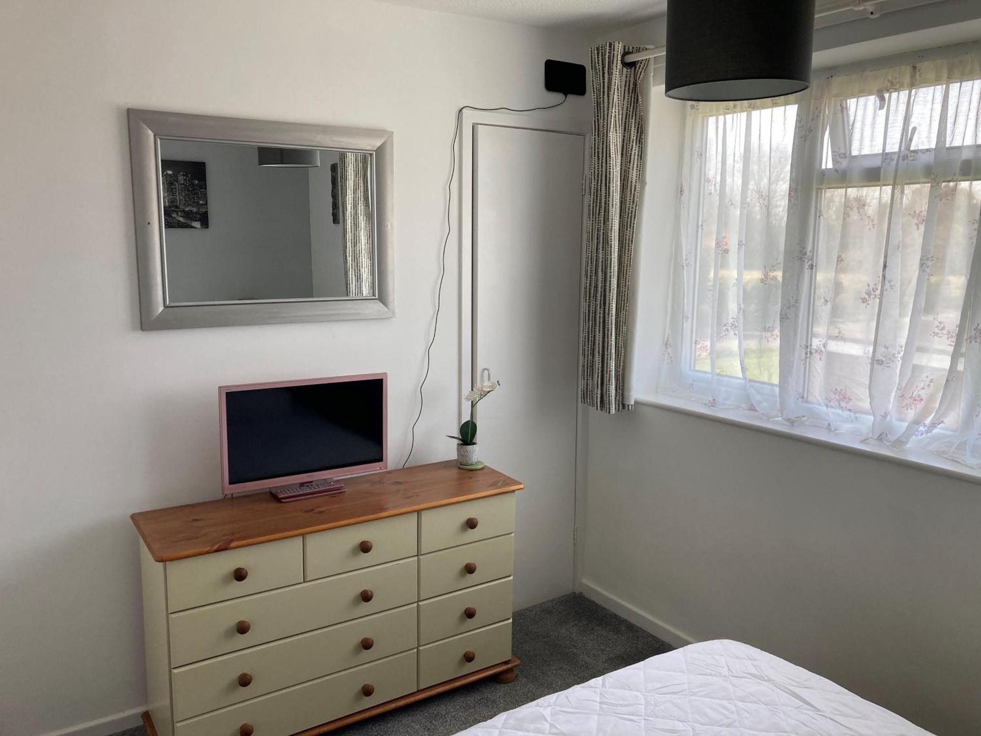 6 Berth Chalet Nearby In Norfolk Ref 18168b Chalet